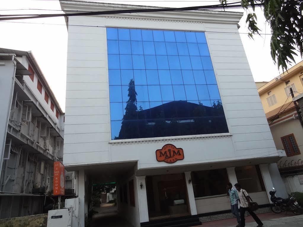 Mjm Plaza Hotel Kochi Eksteriør billede